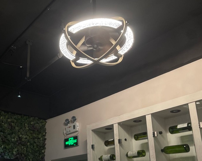 使用风扇吊灯安全吗？